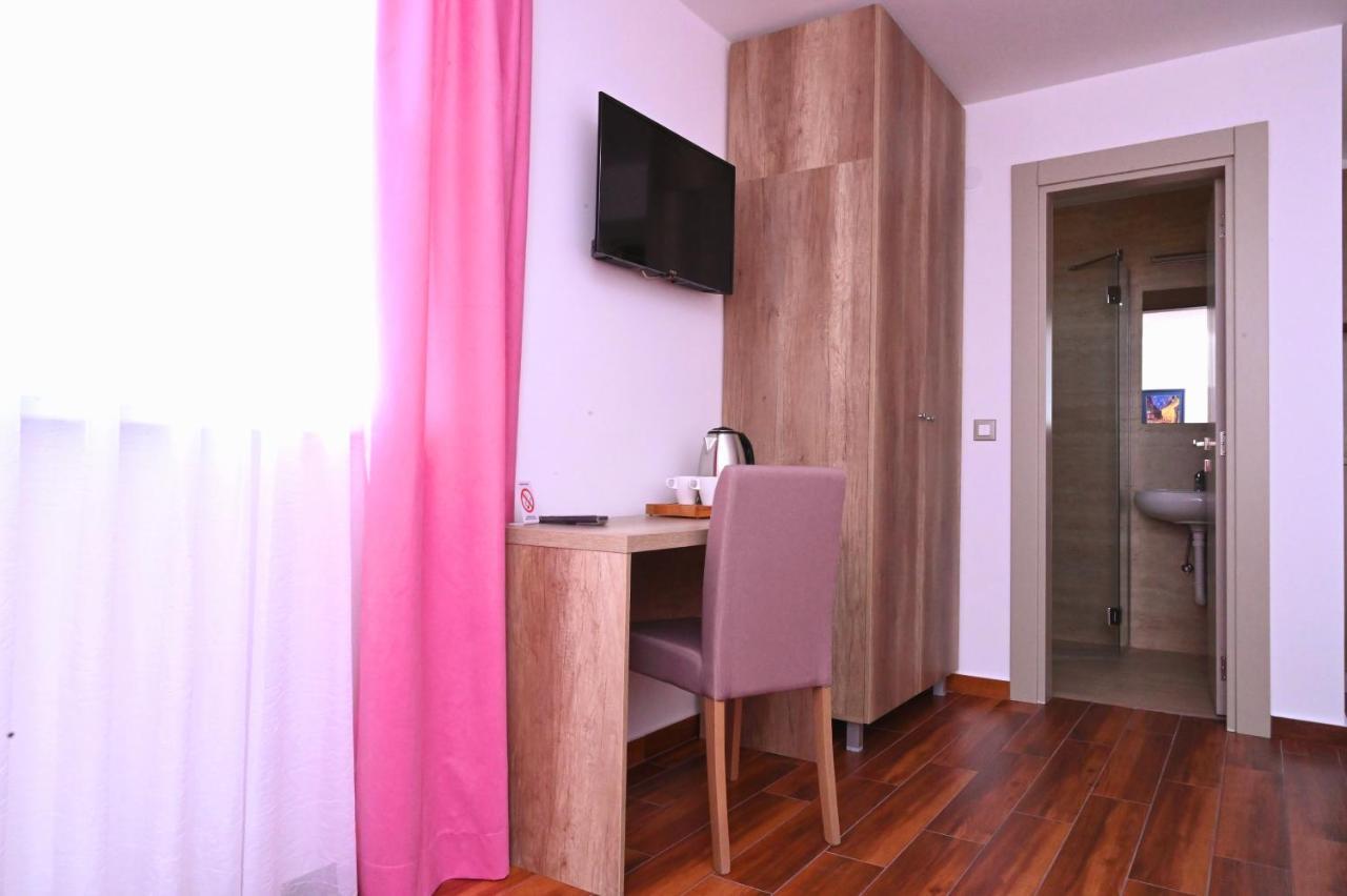 Aparthotel Dona, Altina Belgrad Zewnętrze zdjęcie
